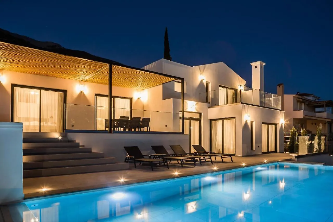 Mystique View Villas Lourdata