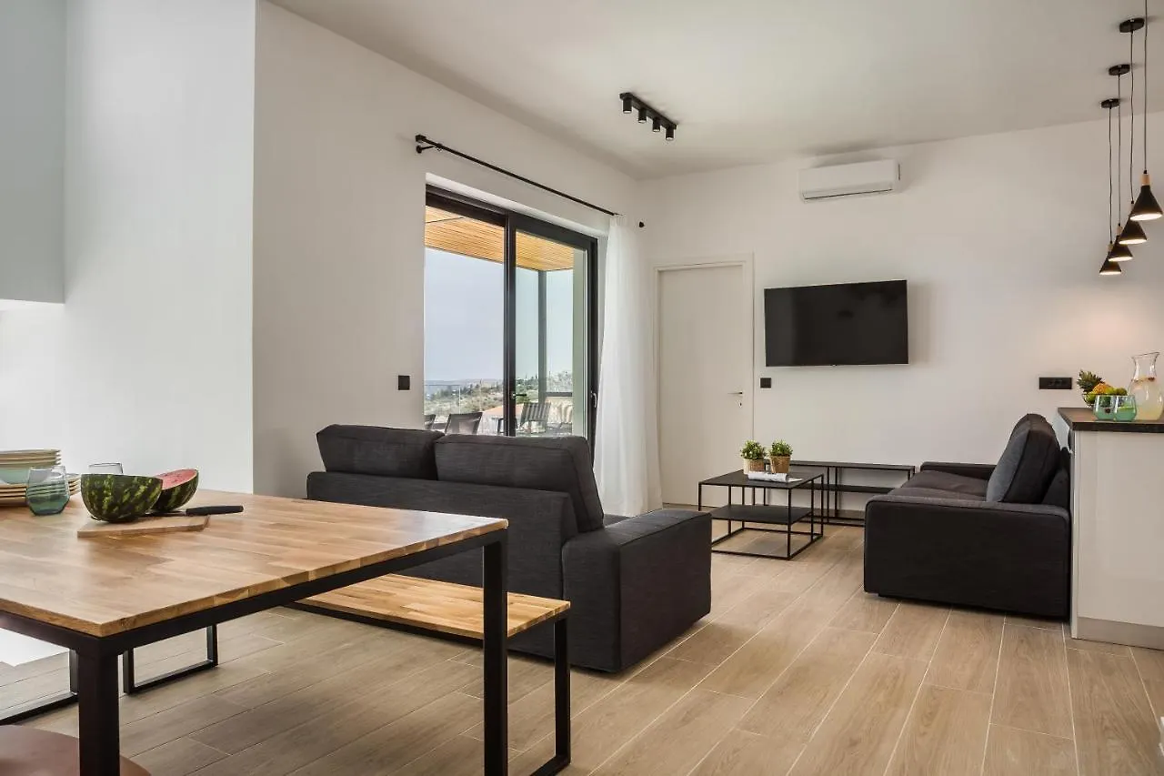 Mystique View Villas Lourdata  Greece