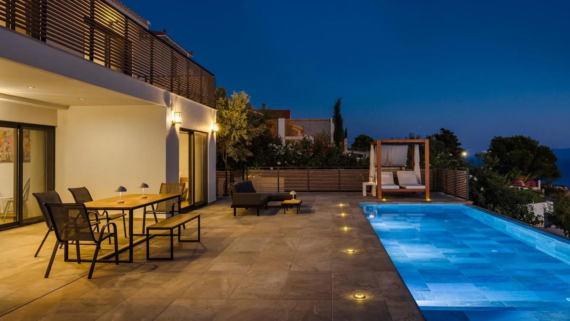 Mystique View Villas Lourdata  Greece