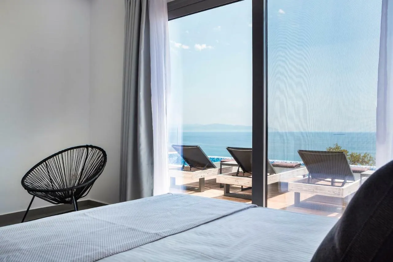 Mystique View Villas Lourdata